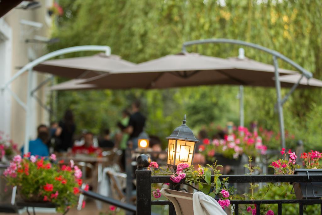 Logis Hotel Restaurant Auberge De L'Espinouse Fraisse-sur-Agout Exterior photo